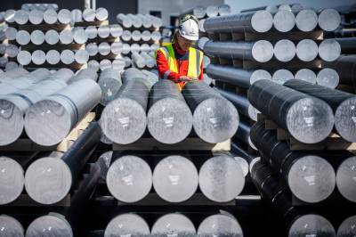 Hydro tjente 5,6 milliarder kroner på driften i fjerde kvartal – vil øke utbytte