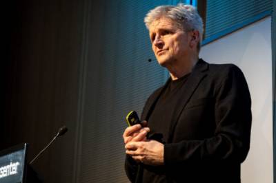 (+) Et av de største fremskrittene i nyere demensforskning, er en blodprøve