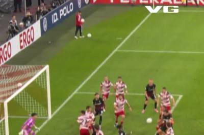1-5: Matanovic, Freiburg