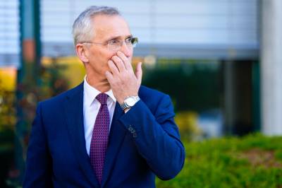 Stoltenberg grillet om rente-løfte
