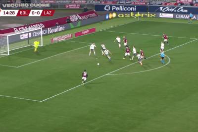 Se høydepunktene: Helland debuterte da Bologna røk ut etter straffekonk