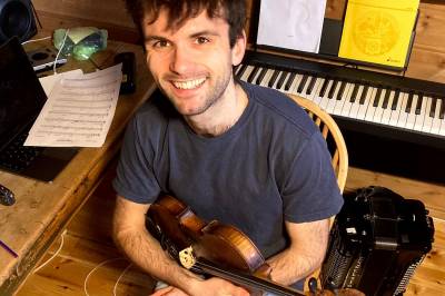 width=device-width, initial-scale=1