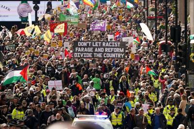 Stor demonstrasjon i London mot ytre høyre