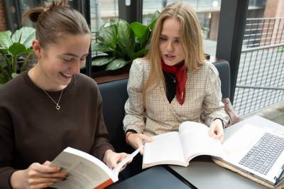 Universitet droppar heimeeksamenar