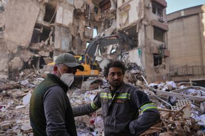 Iran advarer: Nye angrep mot Beirut betyr fullskala-krig