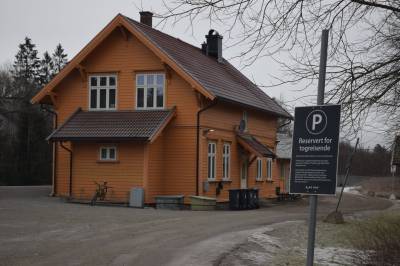Nå blir det vanskeligere å parkere her