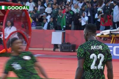 Se høydepunktene: Eliteserie-kjenningen Akor Adams sendte Nigeria til semifinale