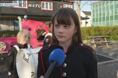 Disse unge musikantene er klare for å spille i 17.mai-toget
