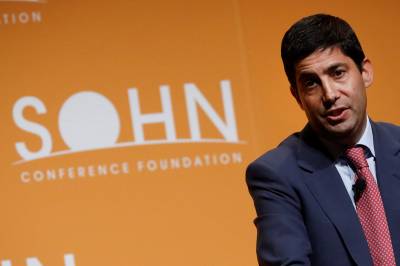 Etter bråket: Trump nominerer Warsh til USAs neste sentralbanksjef