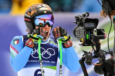 Sensasjon i OL: Hjemmehåp mot gull i super-G etter lynraskt comeback fra skrekkskade