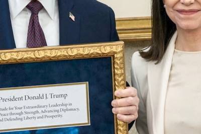 Machado ga Trump nobelmedaljen