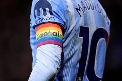 Reagerer på ny Premier League-kampanje: – Veldig dumt