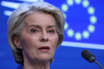 Von der Leyen ut mot oljeleting i Arktis: – Må bli liggende i bakken