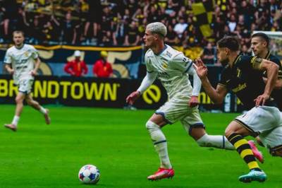 Selger Allsvenskan toppscorer for rekord-beløp