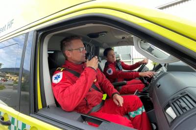 Ordførere reagerer på forslag om å kutte ambulanser