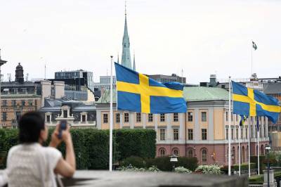 Sveriges sentralbank holder renten i ro