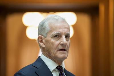 Støre erkjenner kostnadssprekk på norgespris: – Blir dyrere