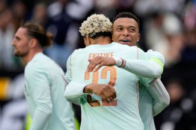 Mbappé-magi da Frankrike senket Brasil