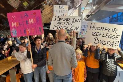 Reagerer på tempo i skolenedleggelser – fikk over 300 innspill