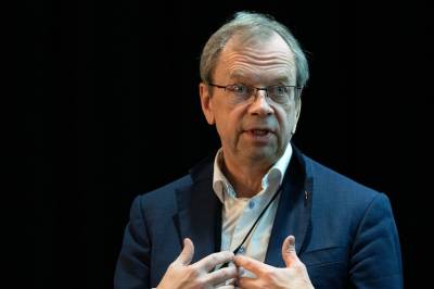 Ansatte i Forsvarets forskningsinstitutt får eie aksjer og starte forsvarsselskaper