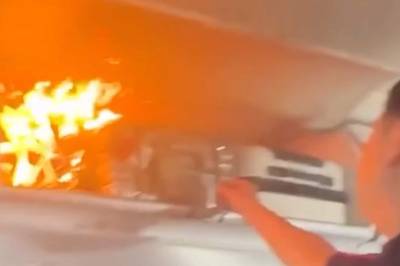 Slåssing på fly fra Krakow – måtte bæres ut av flyet