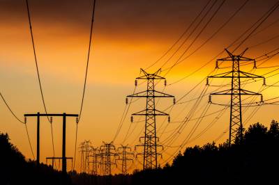 Nordmenn har spart nesten 20 milliarder – snart må du bestille på nytt