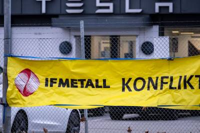 Nesten tre år lang streik mot Tesla i Sverige er over