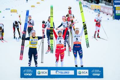 Heidi Weng spurtslo Frida Karlsson i Falun – vant fellesstarten