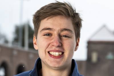 Elis skaper overskrifter: Identifiserer seg som mann – tatt ut til OL i kvinneklassen