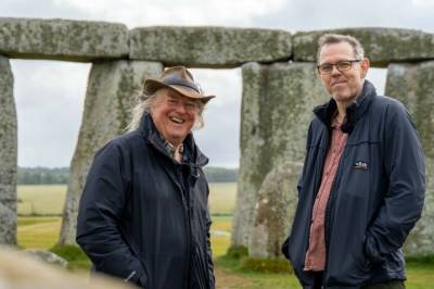 Britiske arkeologer tror de har funnet protoypen til Stonehenge: – Det største jeg har opplevd i karrieren