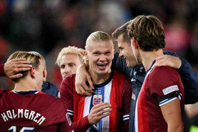 Reagerer på landslagsdrakt: - T-skjorte for en femåring