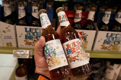 All Hamar og Lillehammer-julebrus er nå ute i butikkene – lageret tømt