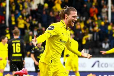 Høgh og Helmersen scoret to hver da Glimt feide over Start