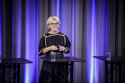 Oslo Børs senket av Ukraina-nyheter og oljefall – Telenor rett til værs på gigantsalg i Asia