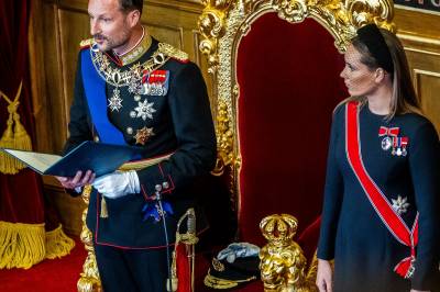 Kan vi ikke nå glede oss over vår nye konge?