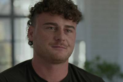 Jake var på vei inn i ubåten, ned til Titanic