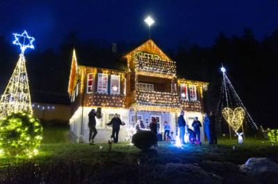 Eksperter advarer: – Disse julelysene kan koste deg dyrt