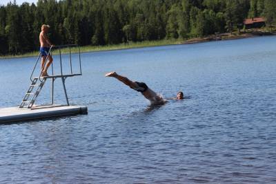 Kan få opp mot 33 grader og tropenetter