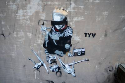 Graffiti dukket opp før Høiby-rettssaken