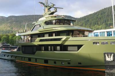 Mystiske superyachter dukket opp: - Svært privat