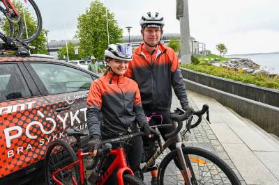 Amra sykler ut av ensomheten: – Har fått et fellesskap