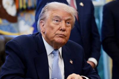 Trump har signert vedtaket om frigivelse av Epstein-dokumenter