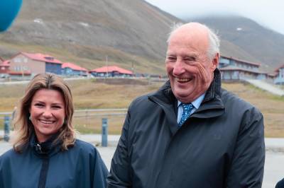 Mener kongen må gå hardere til verks: – Må inndra prinsessetittelen
