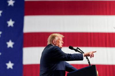 Trump varsler massiv oljesatsing på Grønland