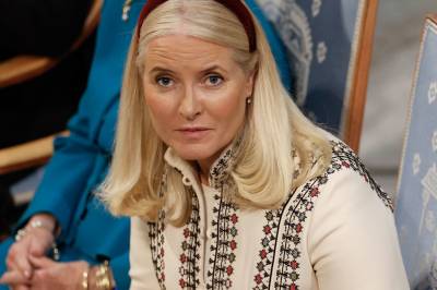 Krever svar fra Slottet om kronprinsessens Epstein-kontakt