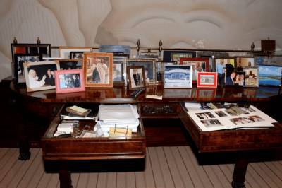 Demokratene mener Trump-bilde er fjernet fra Epstein-dokumentene