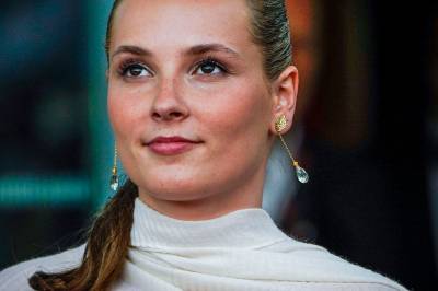 Kronprins Haakon: Prinsesse Ingrid Alexandra kommer snart hjem på grunn av familiesituasjonen
