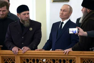 - Har to like dårlige valg