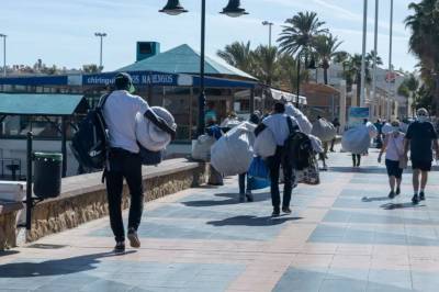 Felles språk og kultur gjør Spania mer åpen for de papirløse