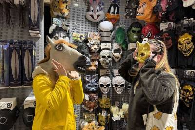 Håver inn på Halloween: – Masse, masse mennesker